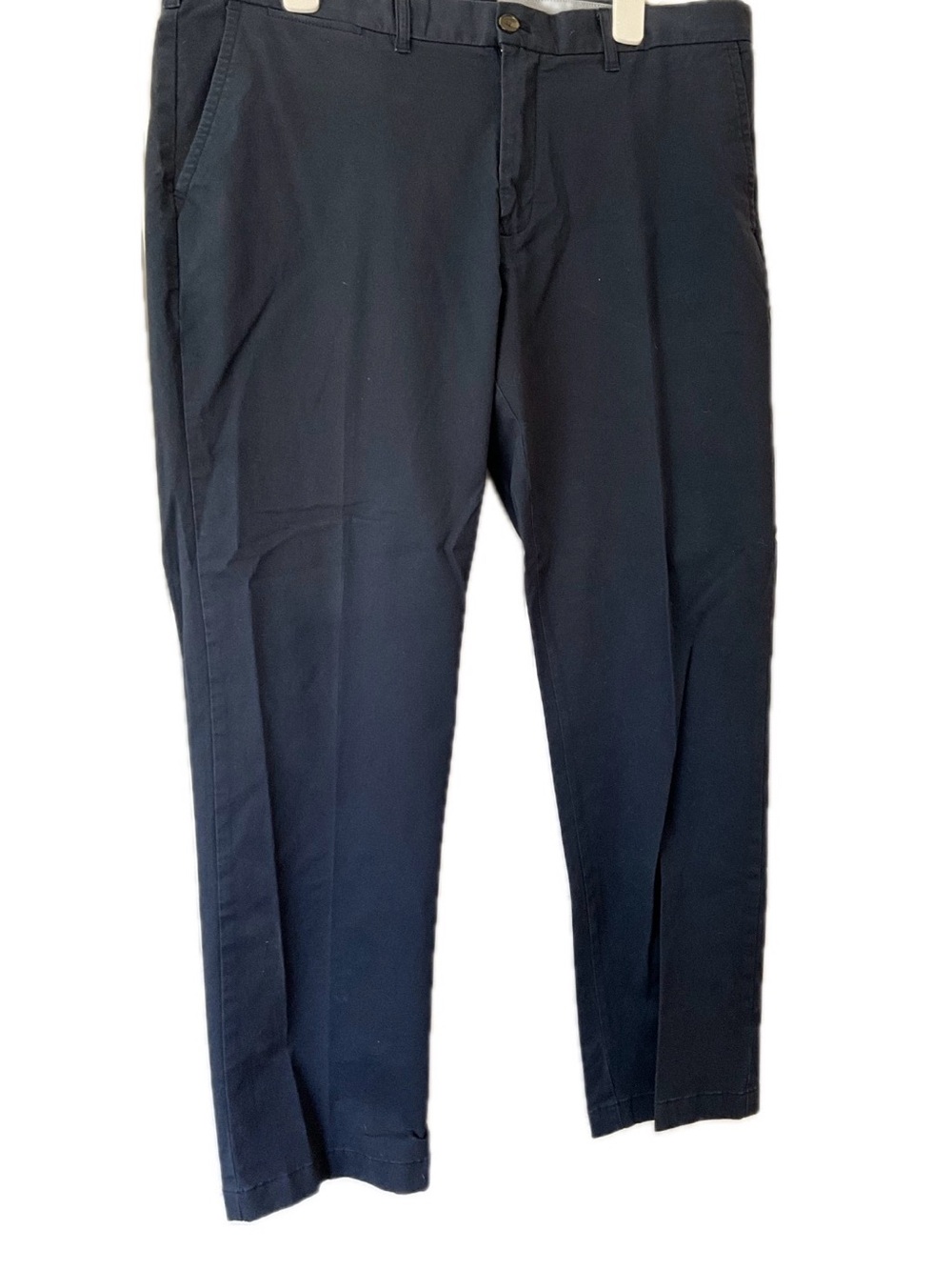 Tommy Hilfiger Men’s Navy Flat-Front Chinos